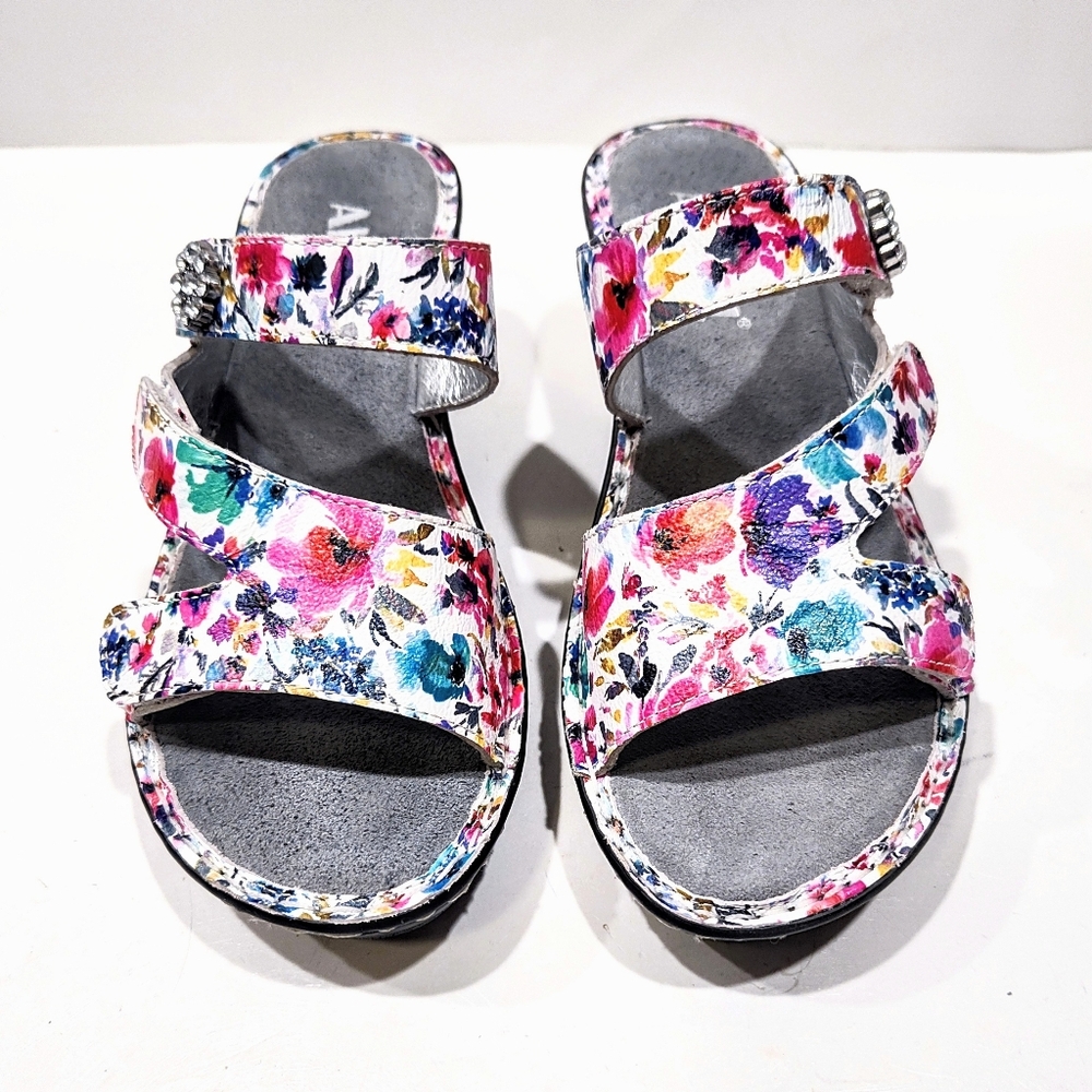 Alegria Loti Perennial Pink Floral Wedge Sandals Lot-139 Wmn Size 37 EU 7-7.5 US